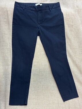 GAP - Classic Navy ankle-length chino pants